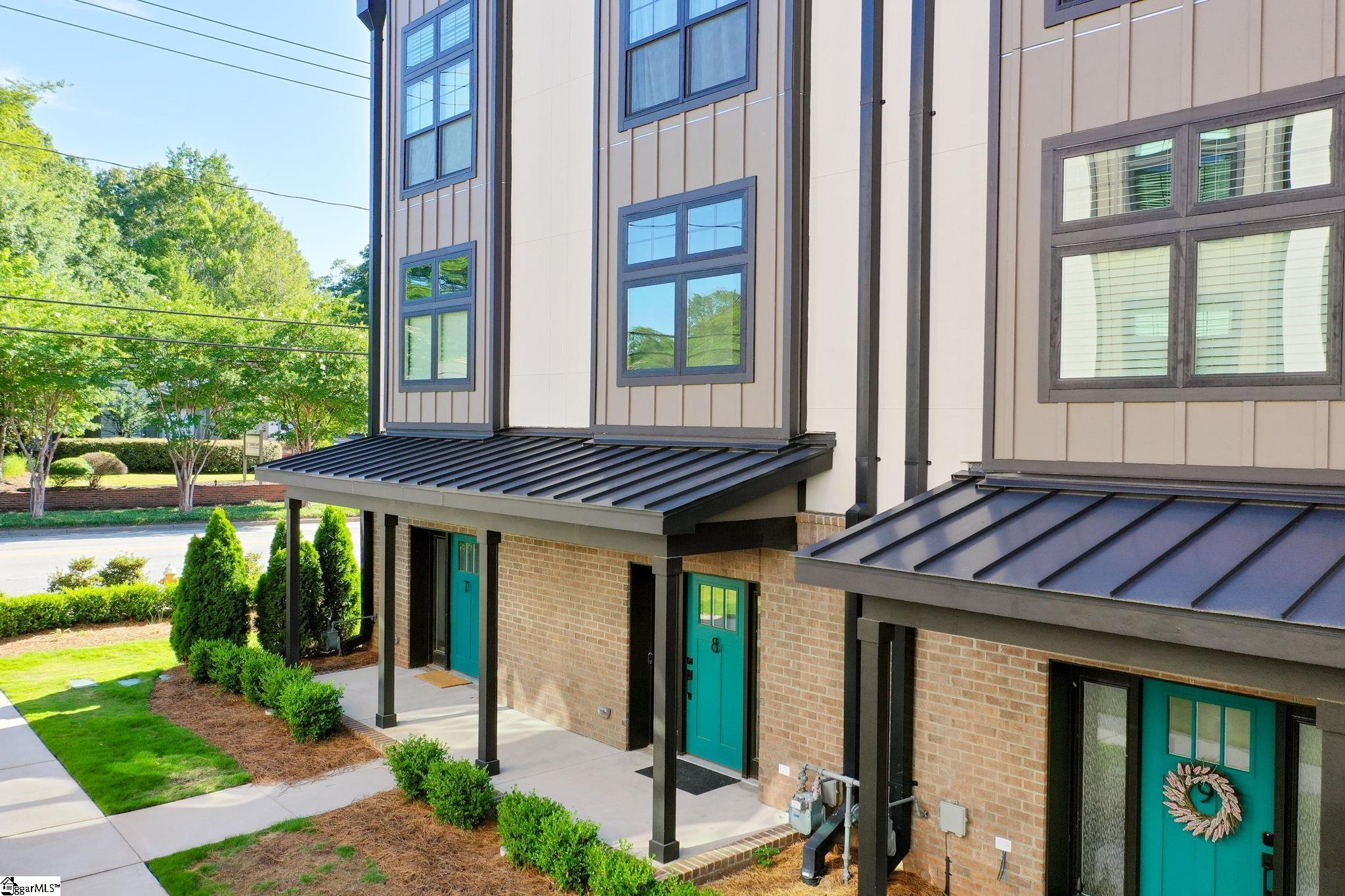 Roam Buy 121 W Stone Ave, Greenville, SC with a 3 mortgage included.