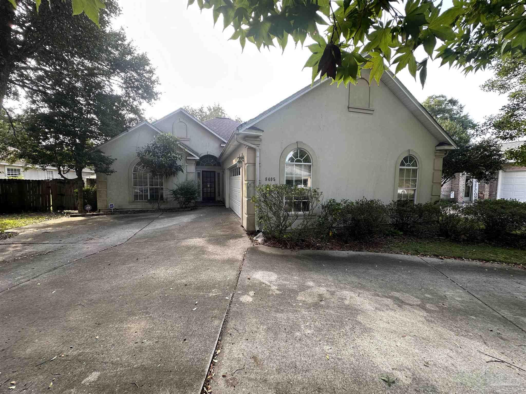 Roam Buy 8405 Millstream Dr, Pensacola, FL with a 3 mortgage included.