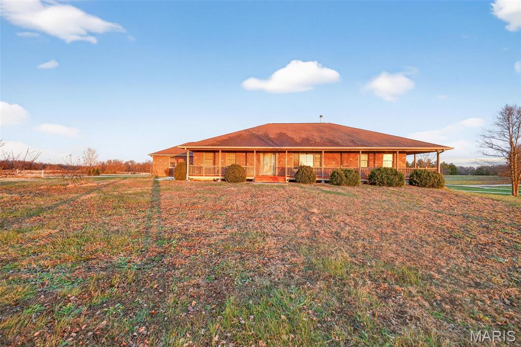2483 Mohar Rd Roam | Buy 5410 Lrc Rd, Waterloo, IL, 62298 with a 2.875% mortgage ...