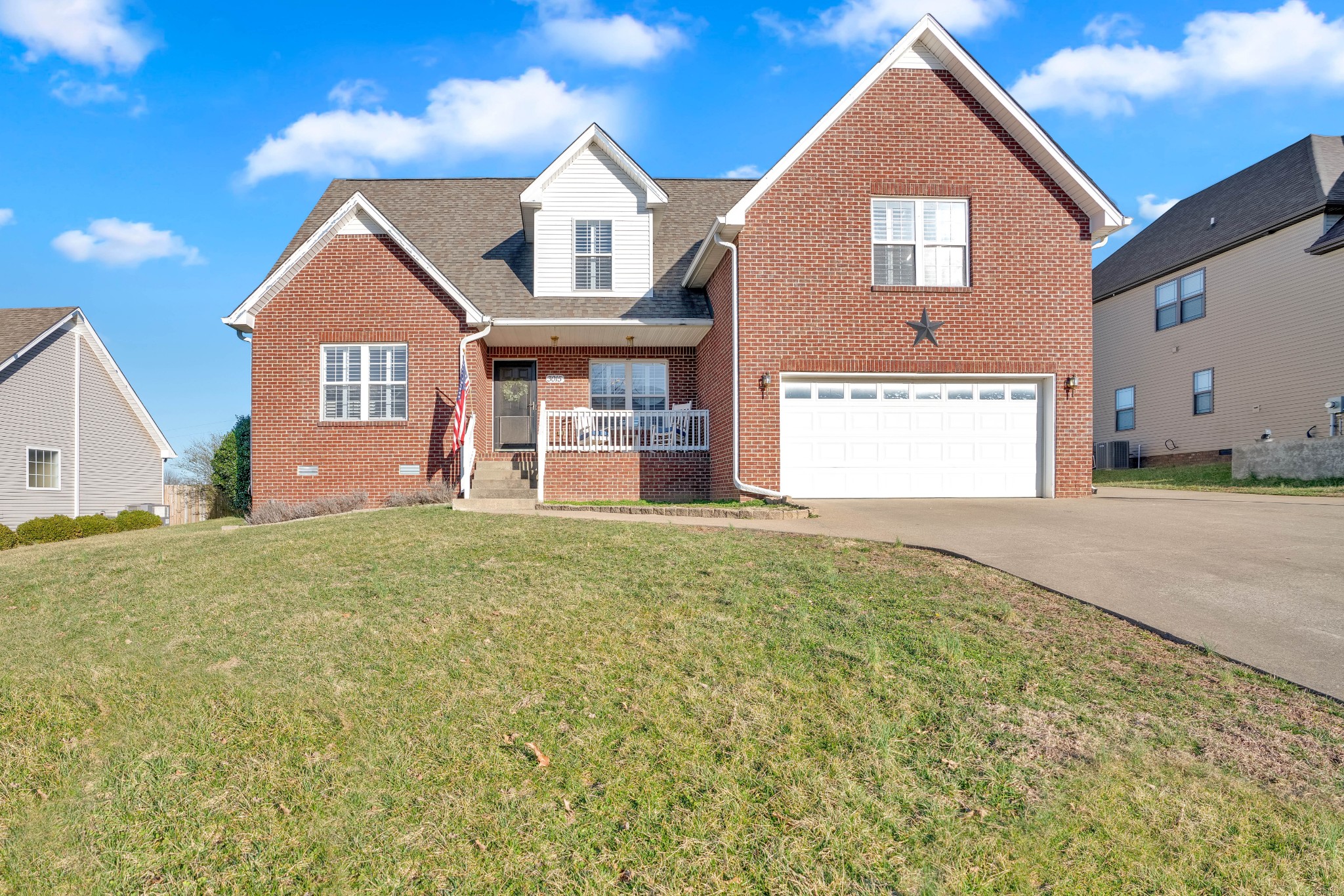 Roam | Buy 3015 Nepsa Ct, Clarksville, TN with a 3.92% mortgage included.