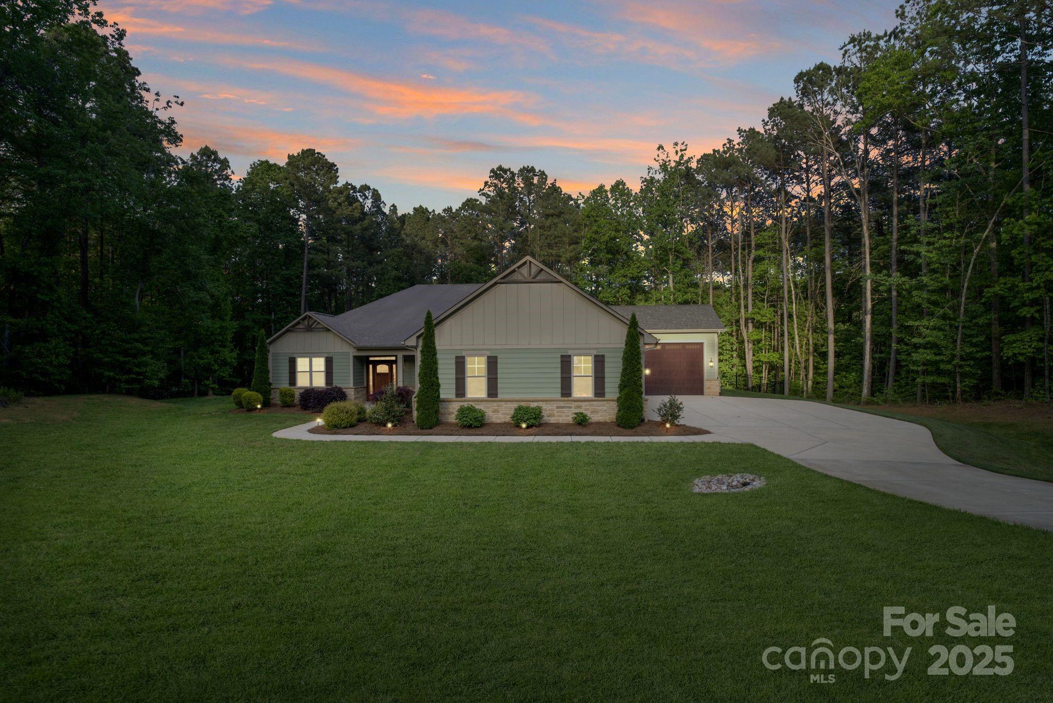 Roam | 7358 Bay Cove Ct, Denver, NC, 28037