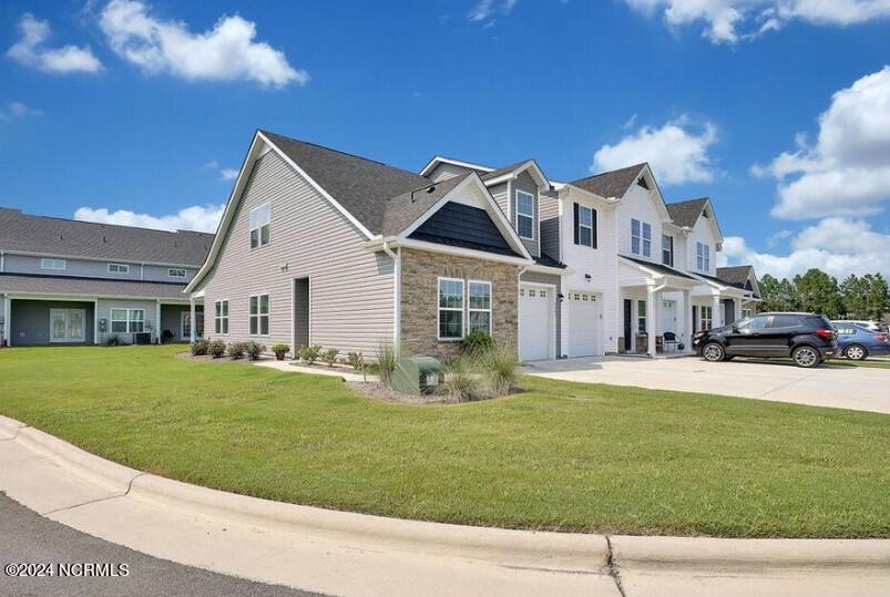 Roam Buy 4664 Sugar Bay Ct, Leland, NC with a 2.75 mortgage included.